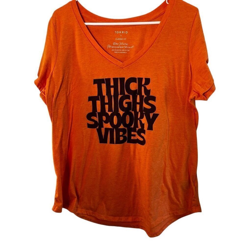 Torrid Womens 1X Thick Thighs Spooky Vibes T Shirt Orange Jersey V Neck Tee
